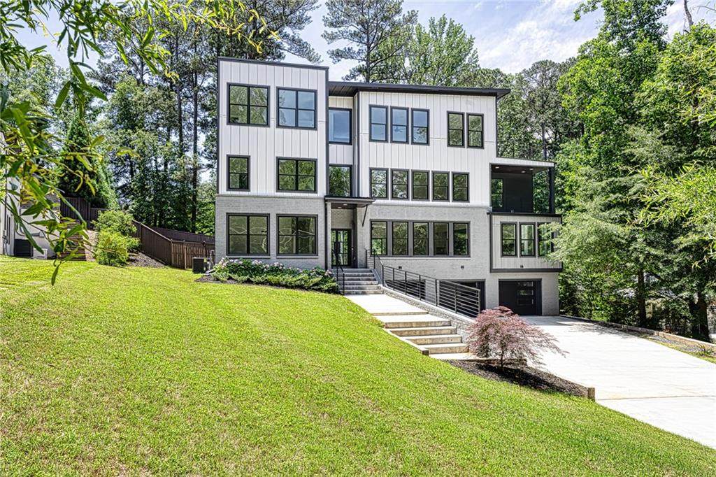 2110 Fairway Circle - Photo 1