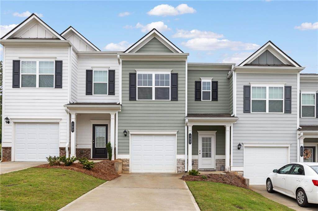 105 Sawgrass Drive - Photo 1