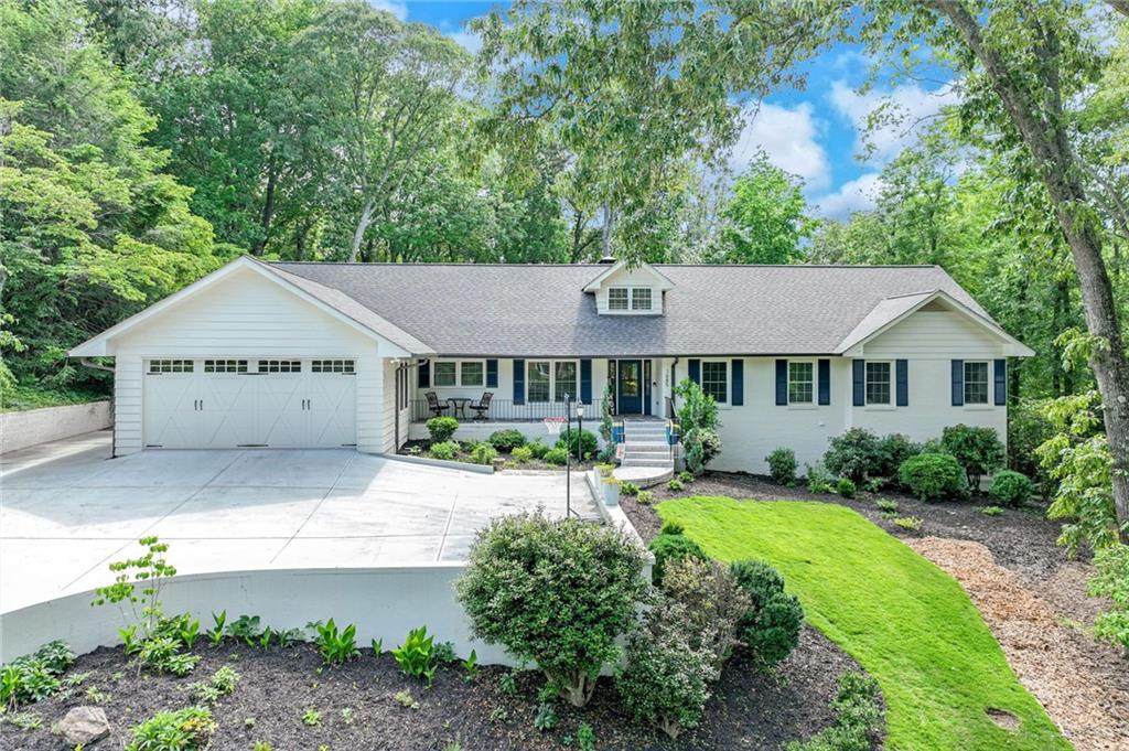 1685 Valley Road - Photo 1