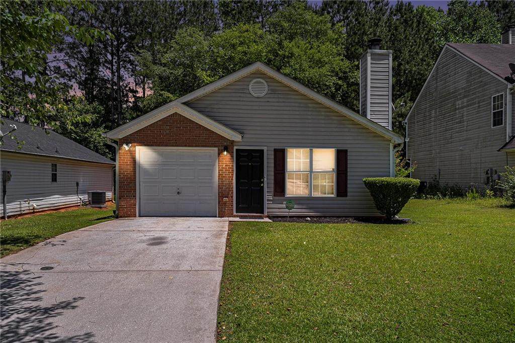 4378 Chestnut Oaks Trace - Photo 1