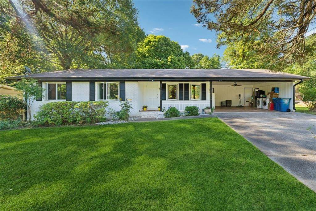 512 Plantation Boulevard - Photo 1