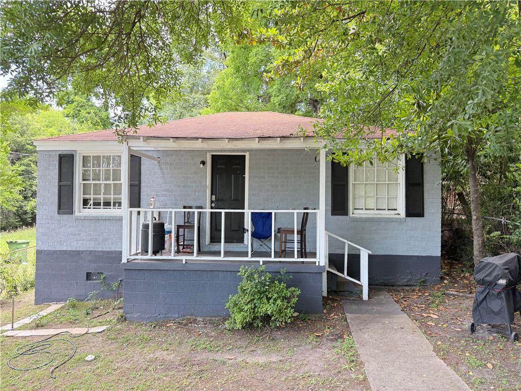 1237 9th Street - Photo 1