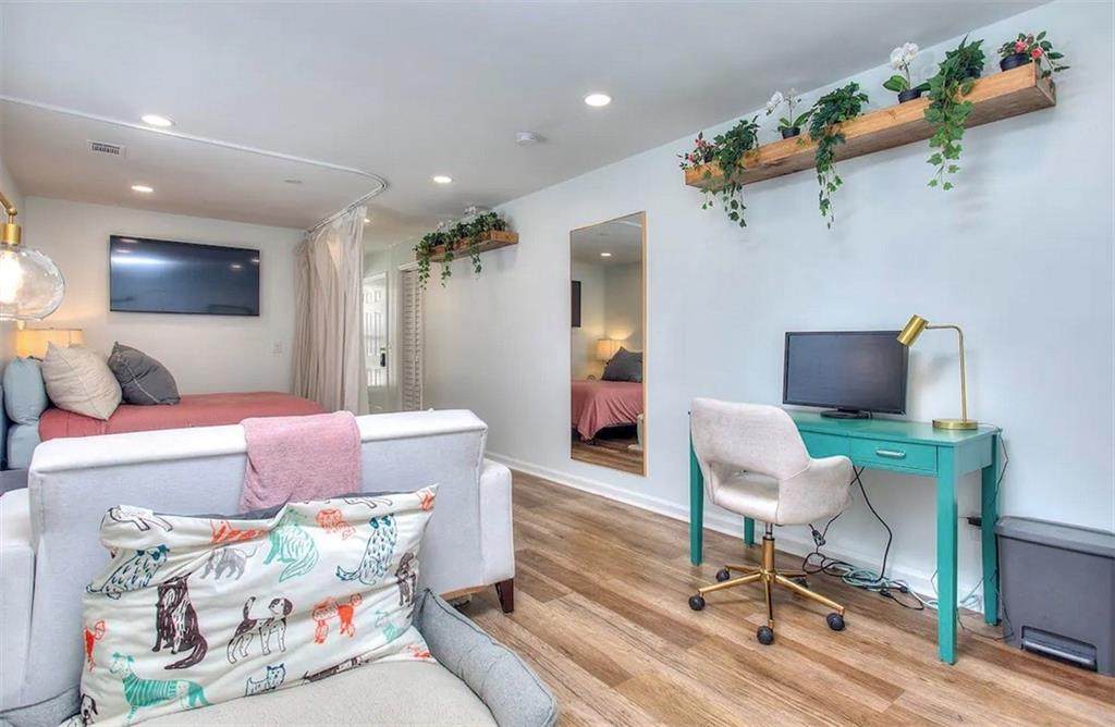 1288 Lucile Avenue - Photo 1