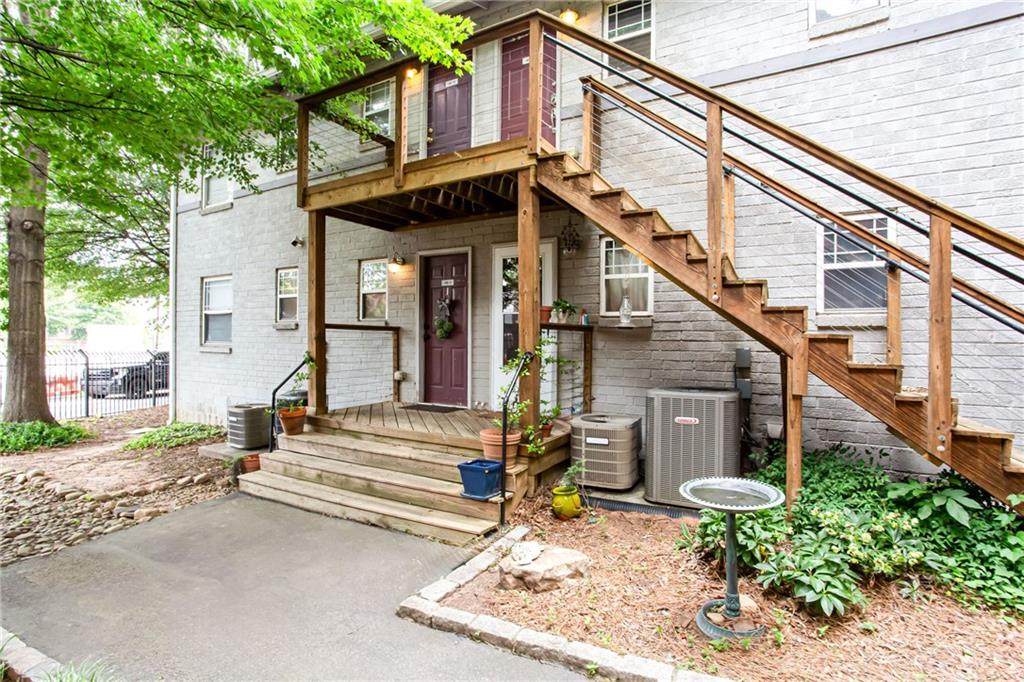 40 Daniel Street - Photo 1