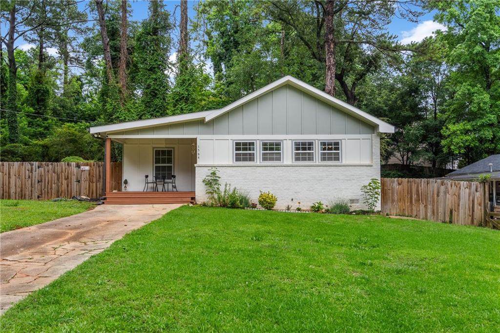 1564 Belva Avenue - Photo 1