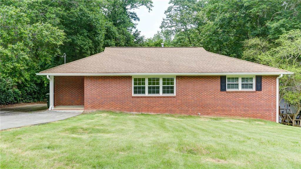 256 Indian Trail - Photo 1