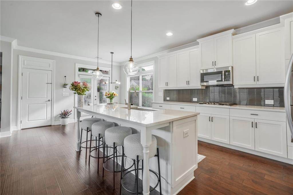 1055 Peyton View Court - Photo 1