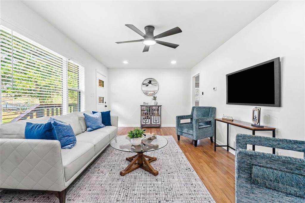801 Evelyn - Photo 1