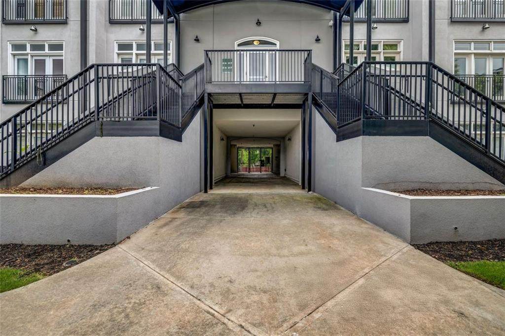 502 Pryor Street - Photo 1