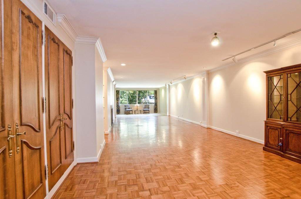 2734 Peachtree Road - Photo 1