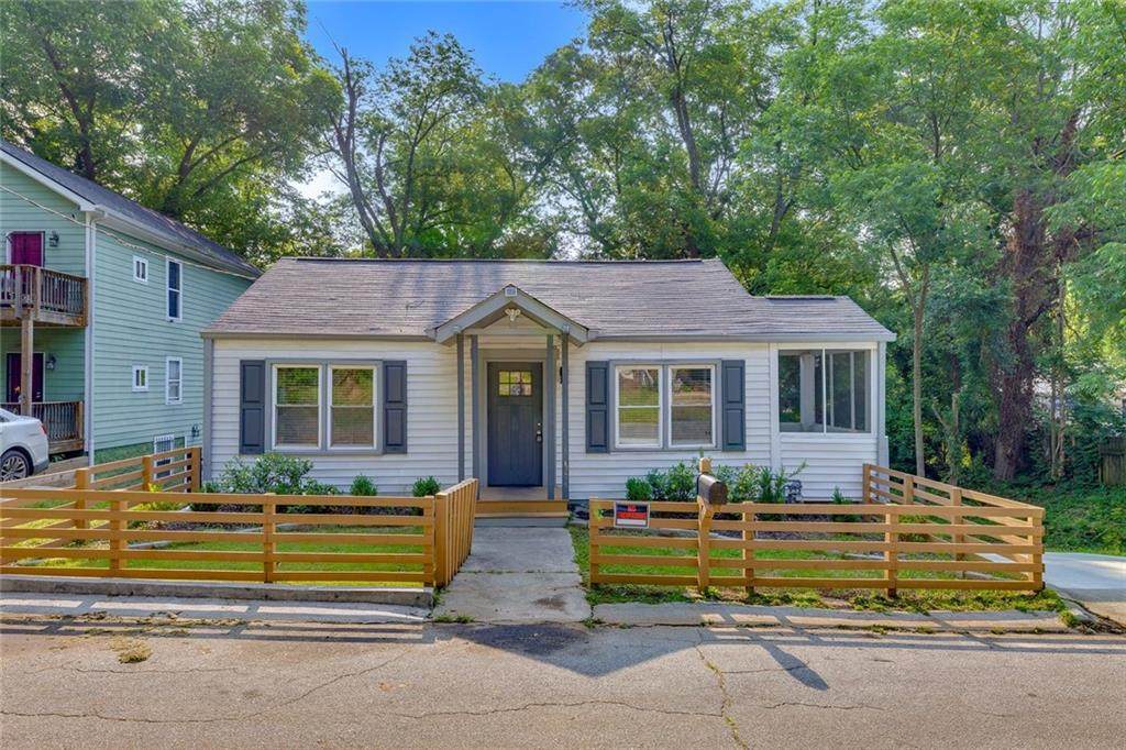 845 Oak Street - Photo 1