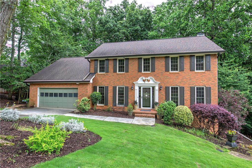 425 Bellflower Court - Photo 1