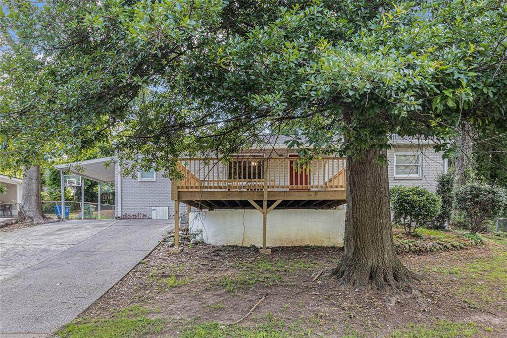 726 Alfred Road - Photo 1