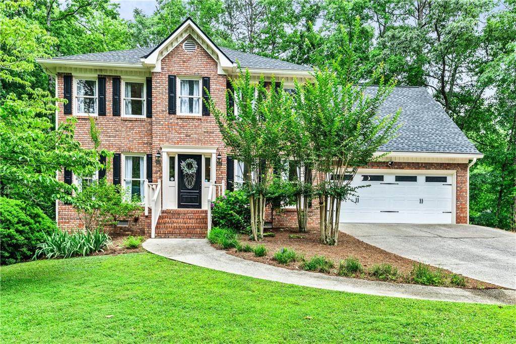 135 Crimson Ridge - Photo 1