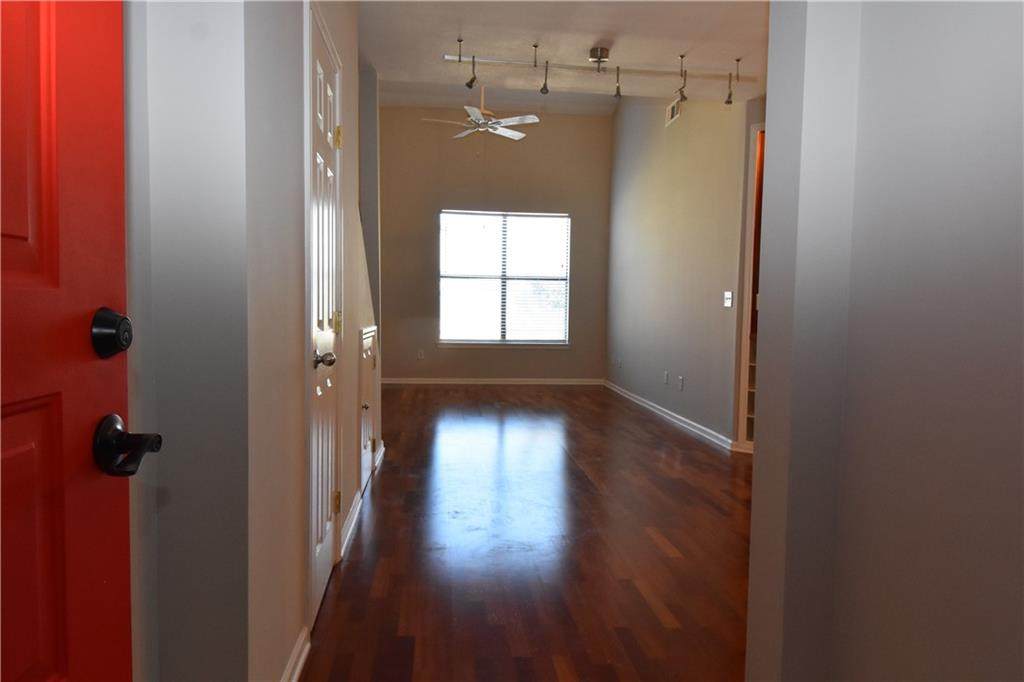 400 17th Street - Photo 1