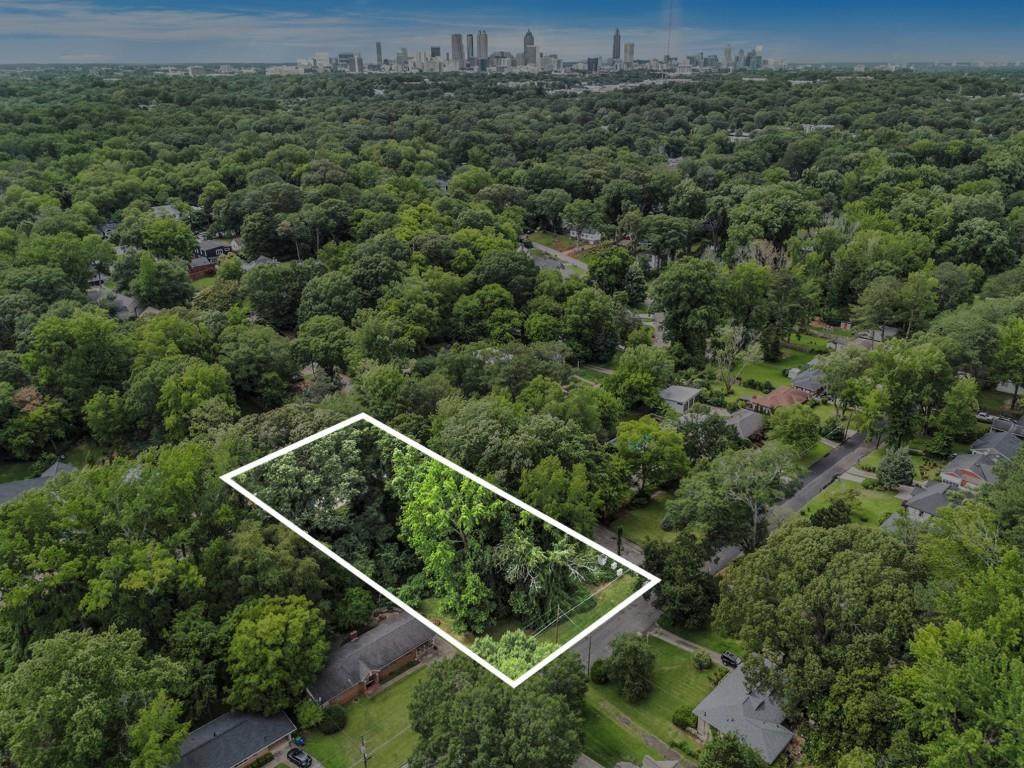 955 Gresham Avenue - Photo 1