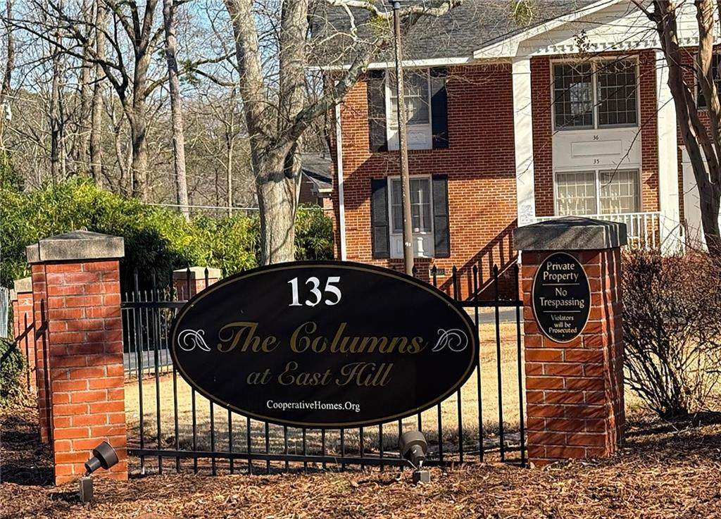 135 Hill Street - Photo 1