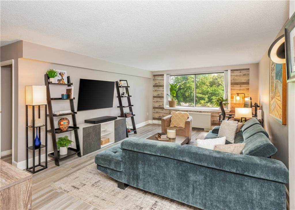 2479 Peachtree Road - Photo 1