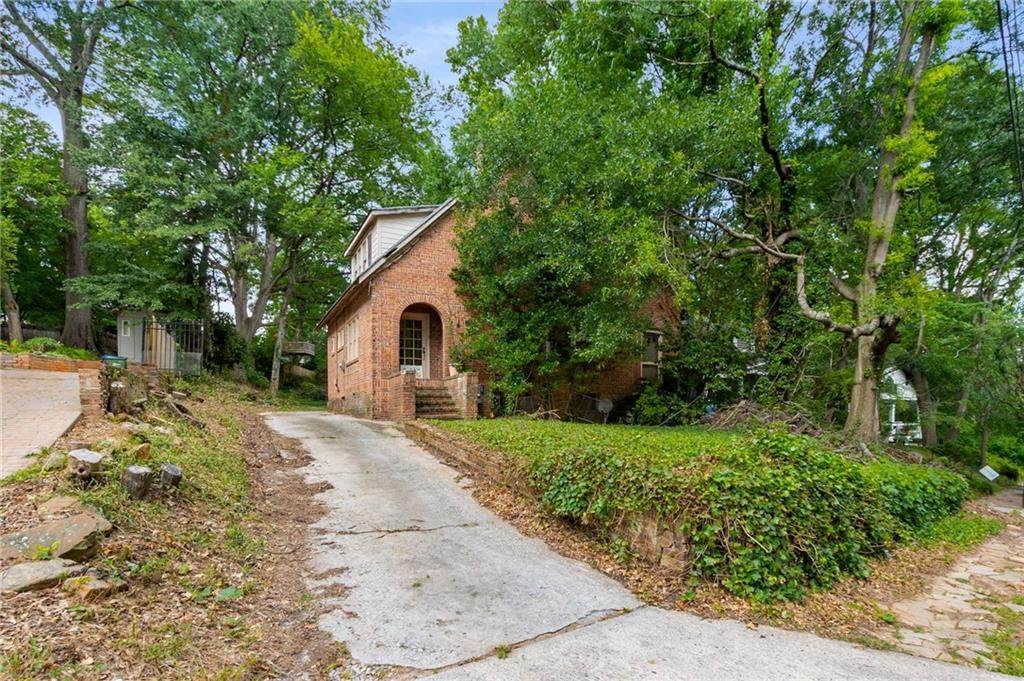 1200 Mansfield Avenue - Photo 1