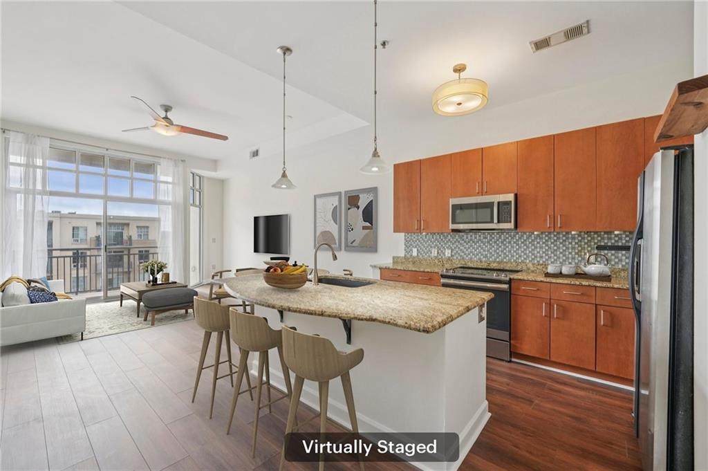 711 Cosmopolitan Drive - Photo 1