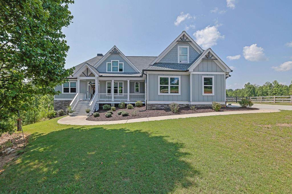 1070 Mount Carmel Church Lane - Photo 1