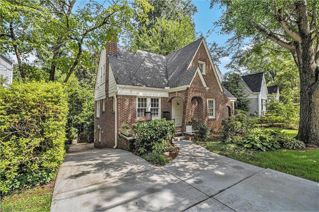 1718 Ridgewood Drive - Photo 1