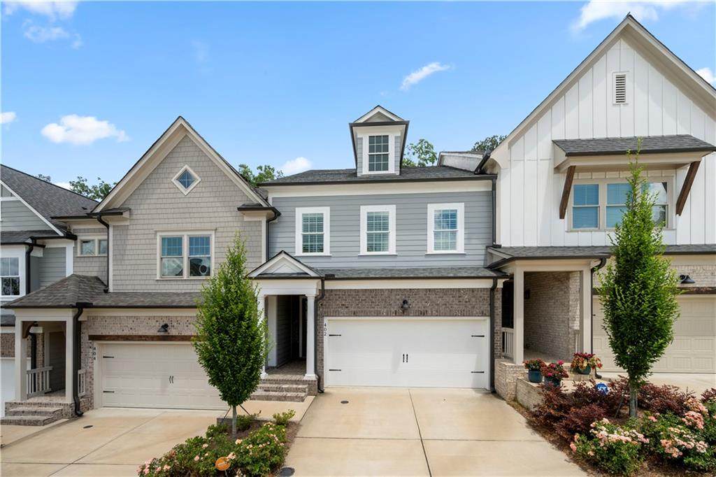402 Retreat Lane - Photo 1