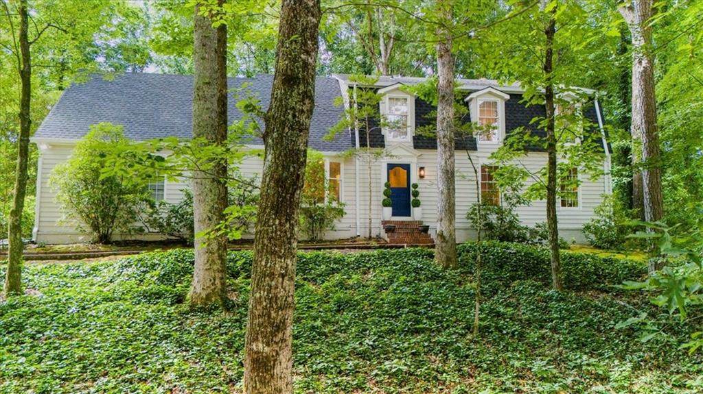 245 Spalding Drive - Photo 1