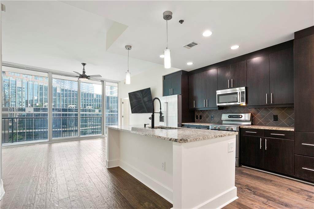 1080 Peachtree Street - Photo 1