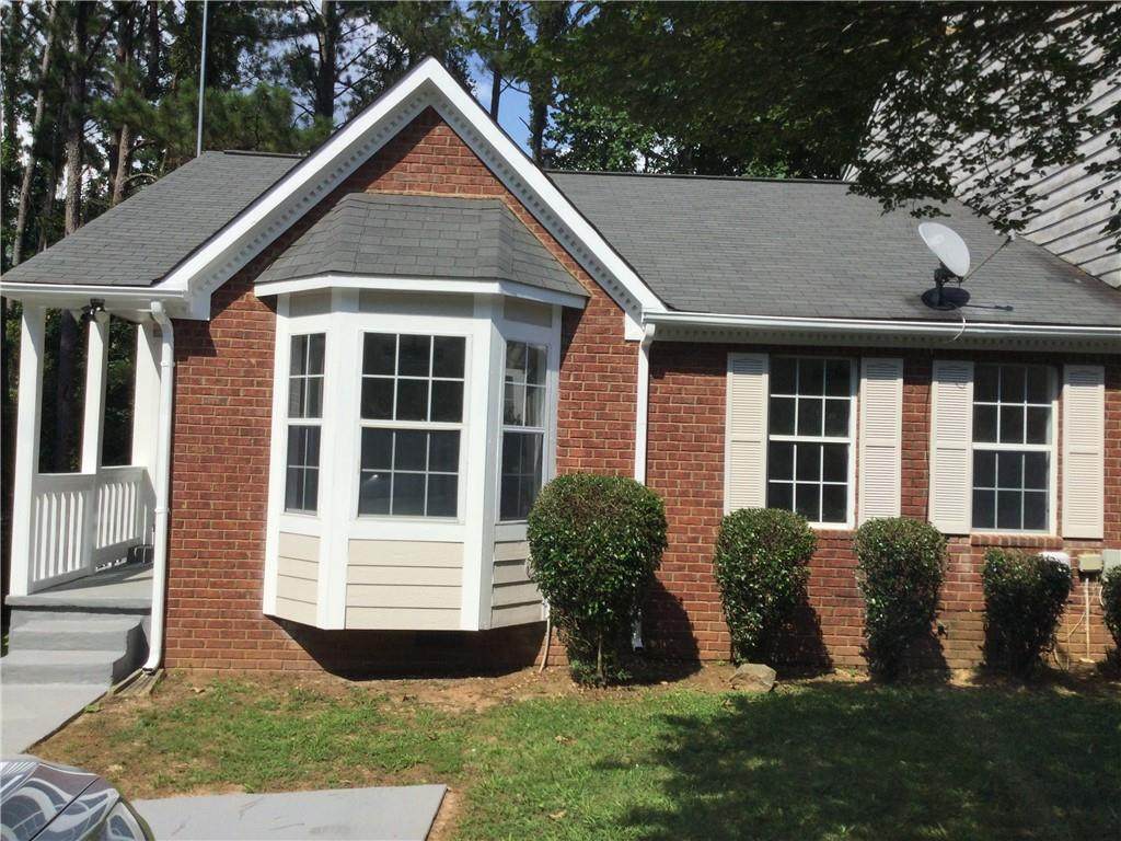 3186 Kingswood Glen - Photo 1