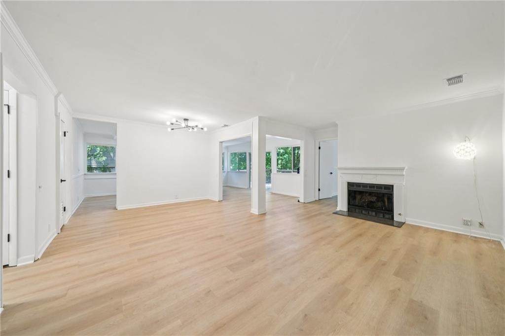 22 Dunwoody Springs Drive - Photo 1