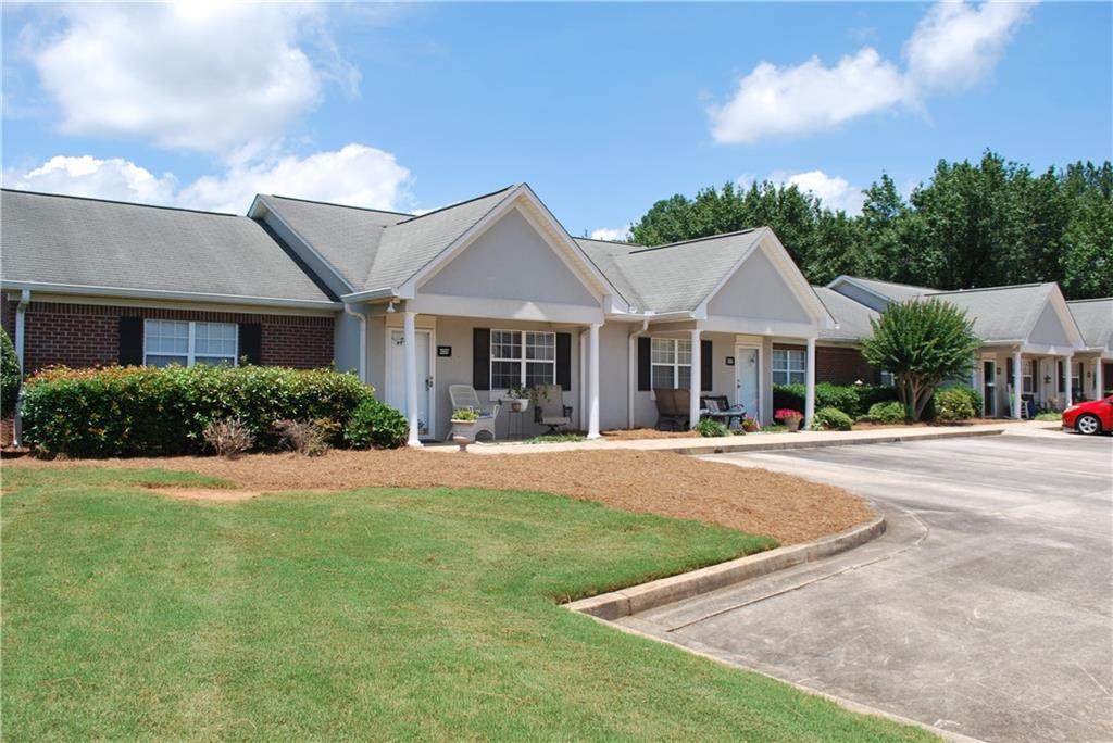 2887 Florence Drive - Photo 1
