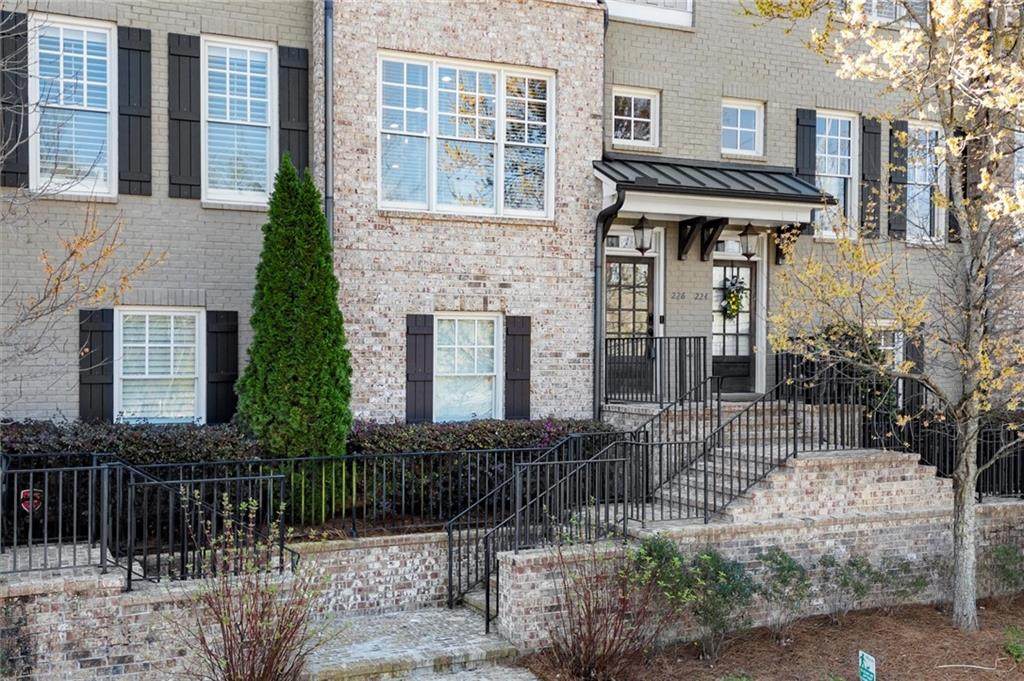 226 Chastain Preserve Lane - Photo 1
