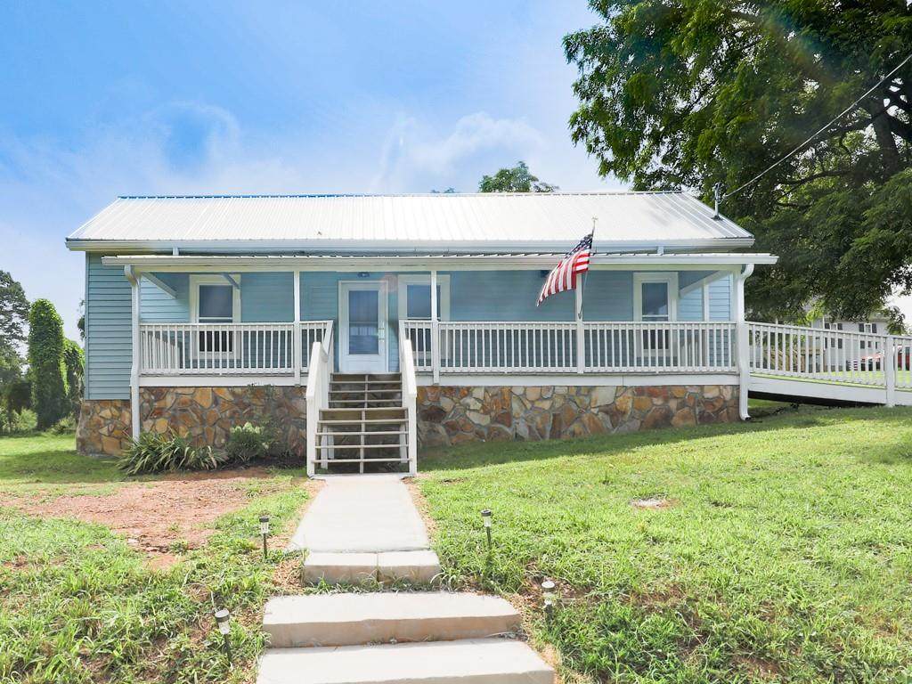 79 Hillside Street - Photo 1