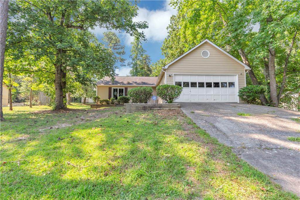 6725 River Glen Drive - Photo 1