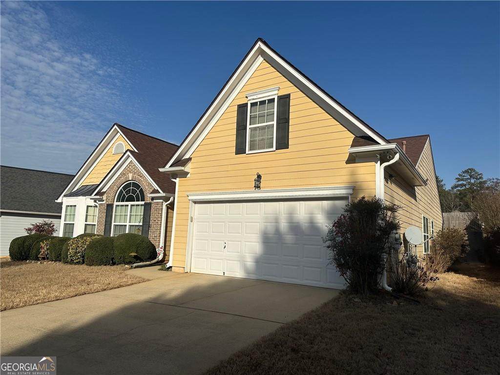 1060 Creek Drive - Photo 1