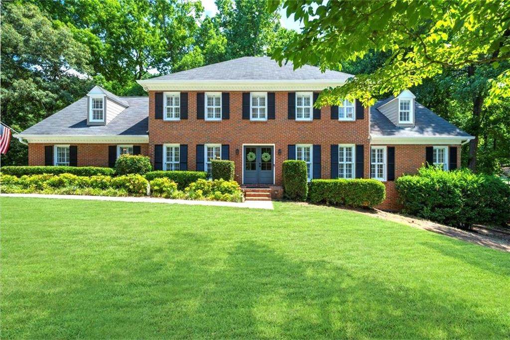 2815 Laurel Green Court - Photo 1