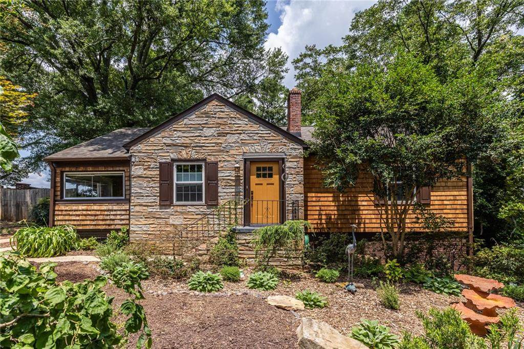 465 Erin Avenue - Photo 1