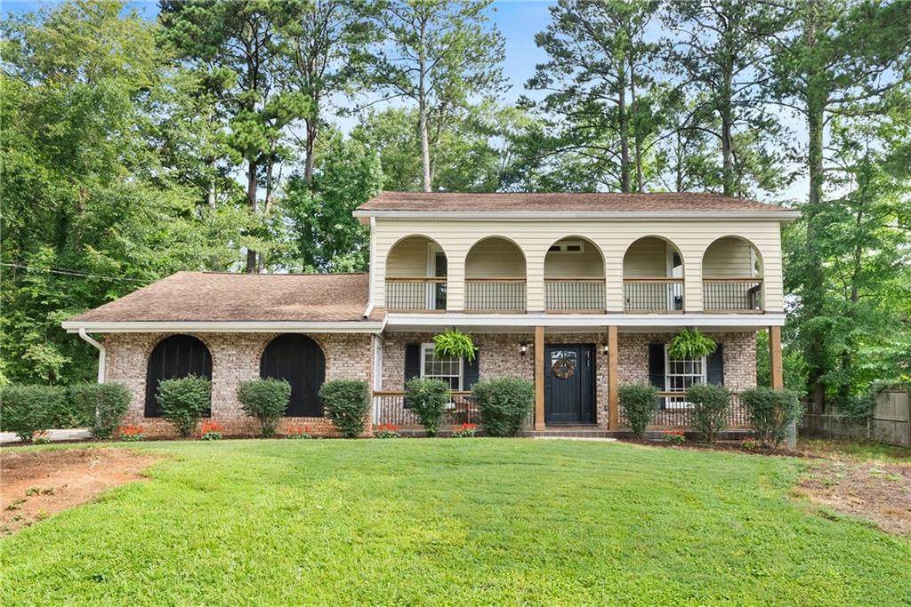 2546 Stonington Road - Photo 1