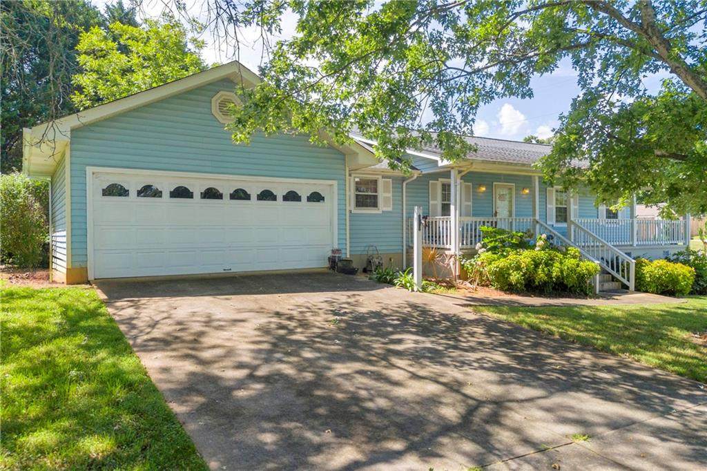 4336 Woodfield Drive - Photo 1