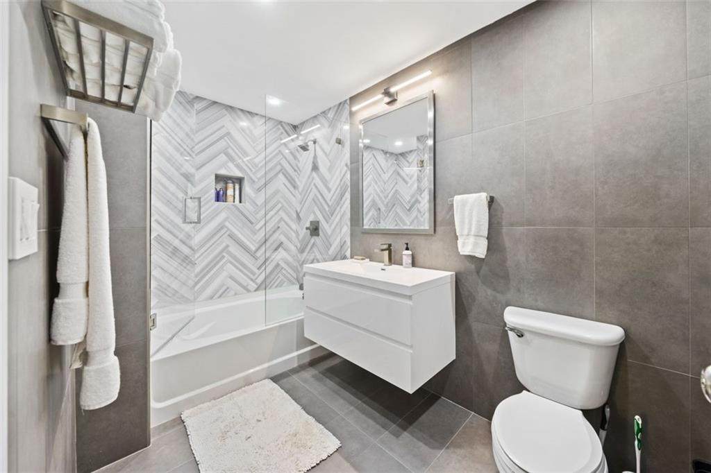 3300 Windy Ridge Parkway - Photo 1