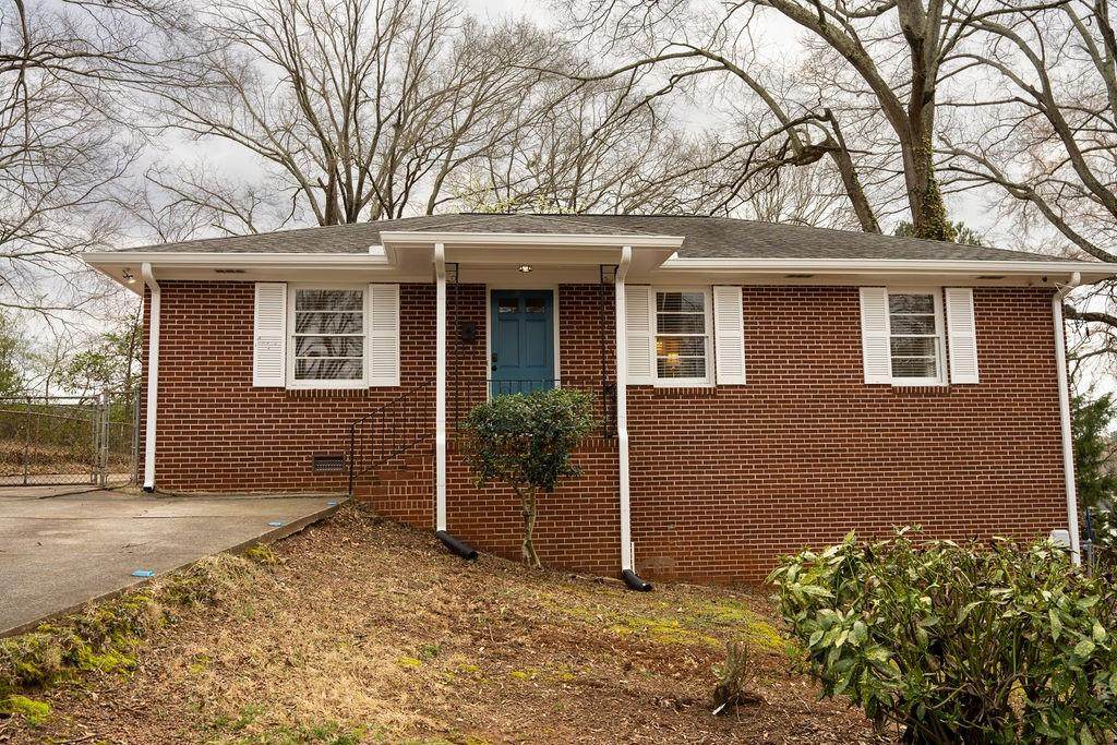 579 Nancy Street - Photo 1
