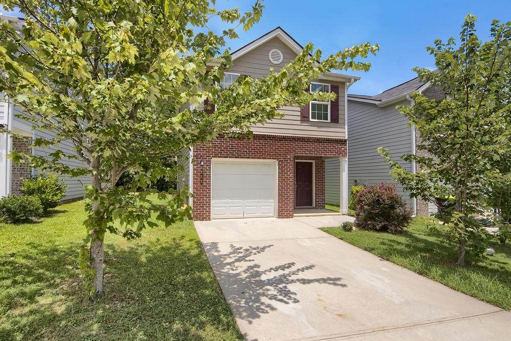 2144 Belmont Circle - Photo 1
