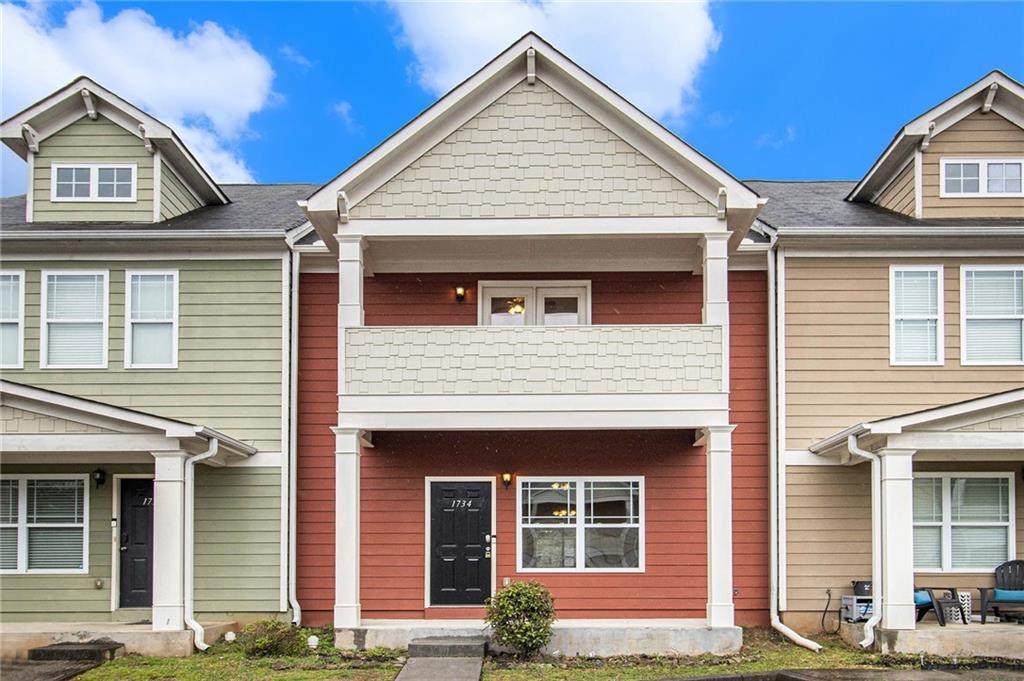 1734 Brookside Lay Circle - Photo 1