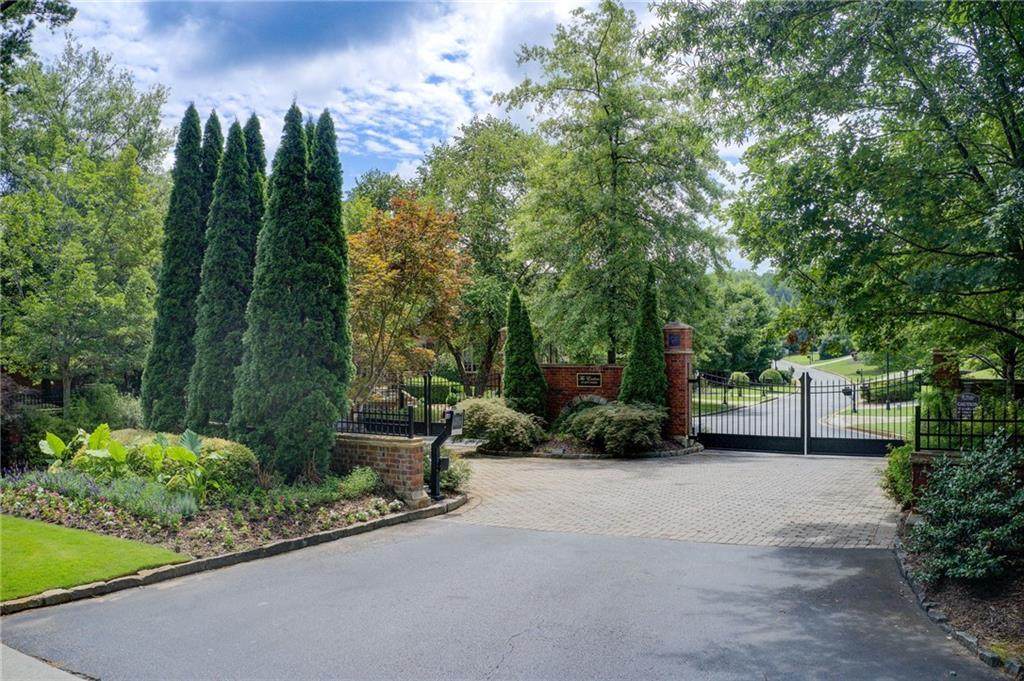 3869 Teesdale Court - Photo 1