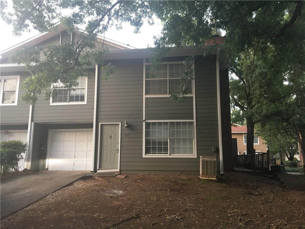1027 Mansfield Court - Photo 1