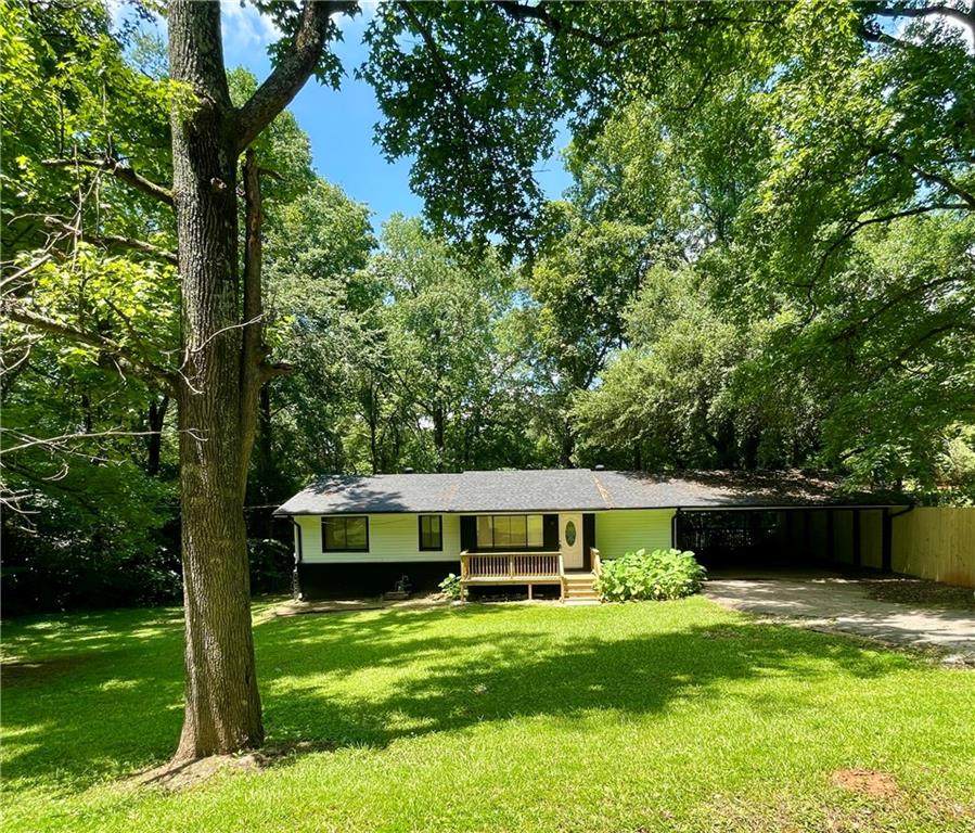 5847 Pinetree Lane - Photo 1