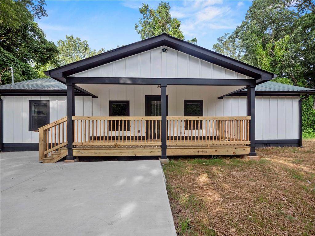 1840 Moore Lane - Photo 1