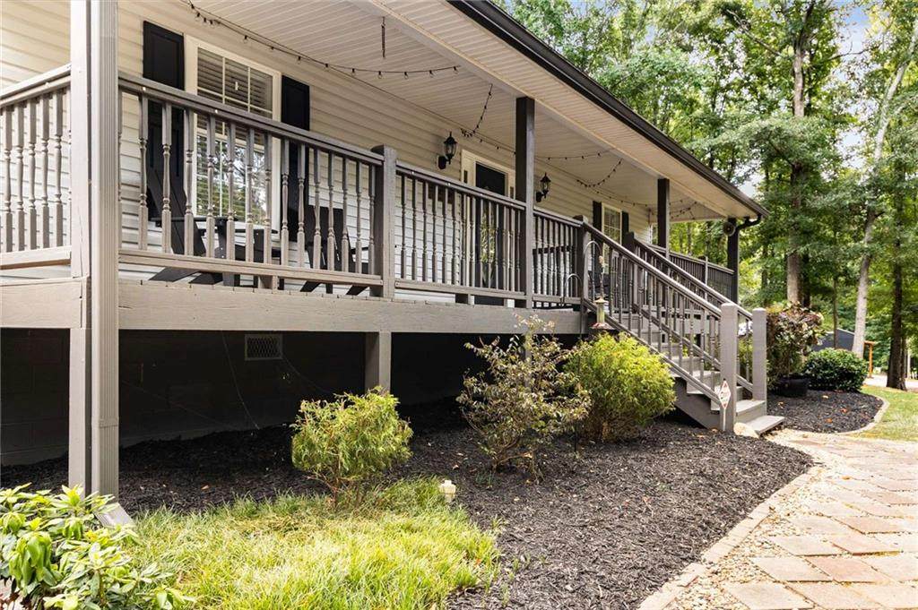 4375 Peckerwood Road - Photo 1