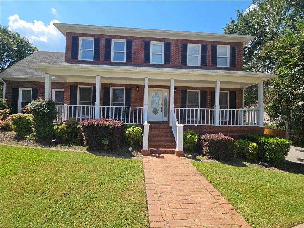 1135 Vineyard Drive - Photo 1